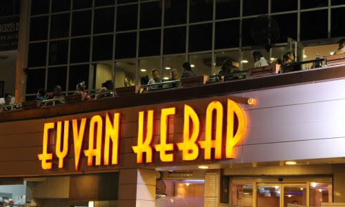 Adana Eyvan Kebap Seyhan Kuruköprü Bakımyurdu Caddesi'nde Hizmetinizde